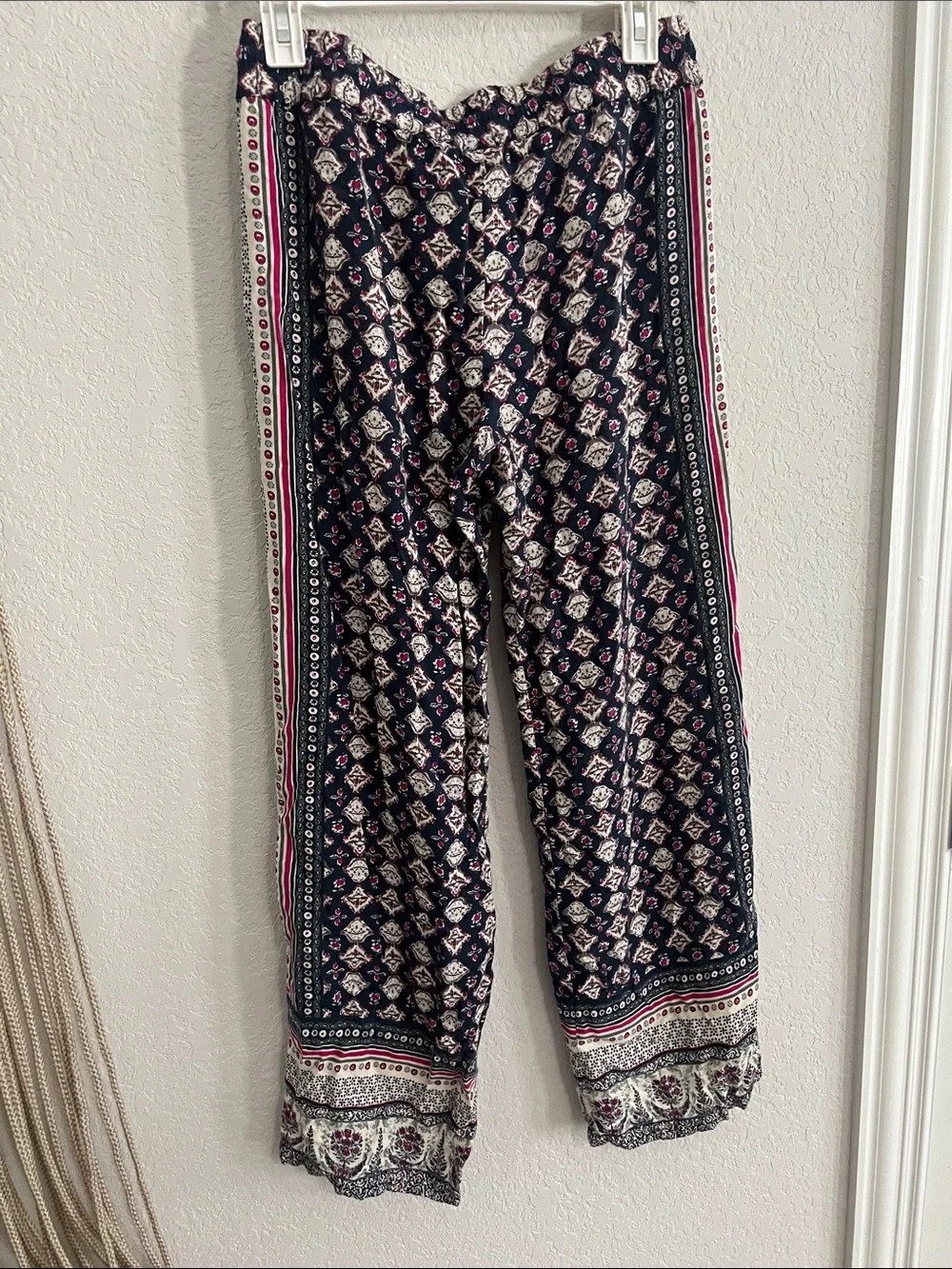 Lucy & Laurel soft flowy